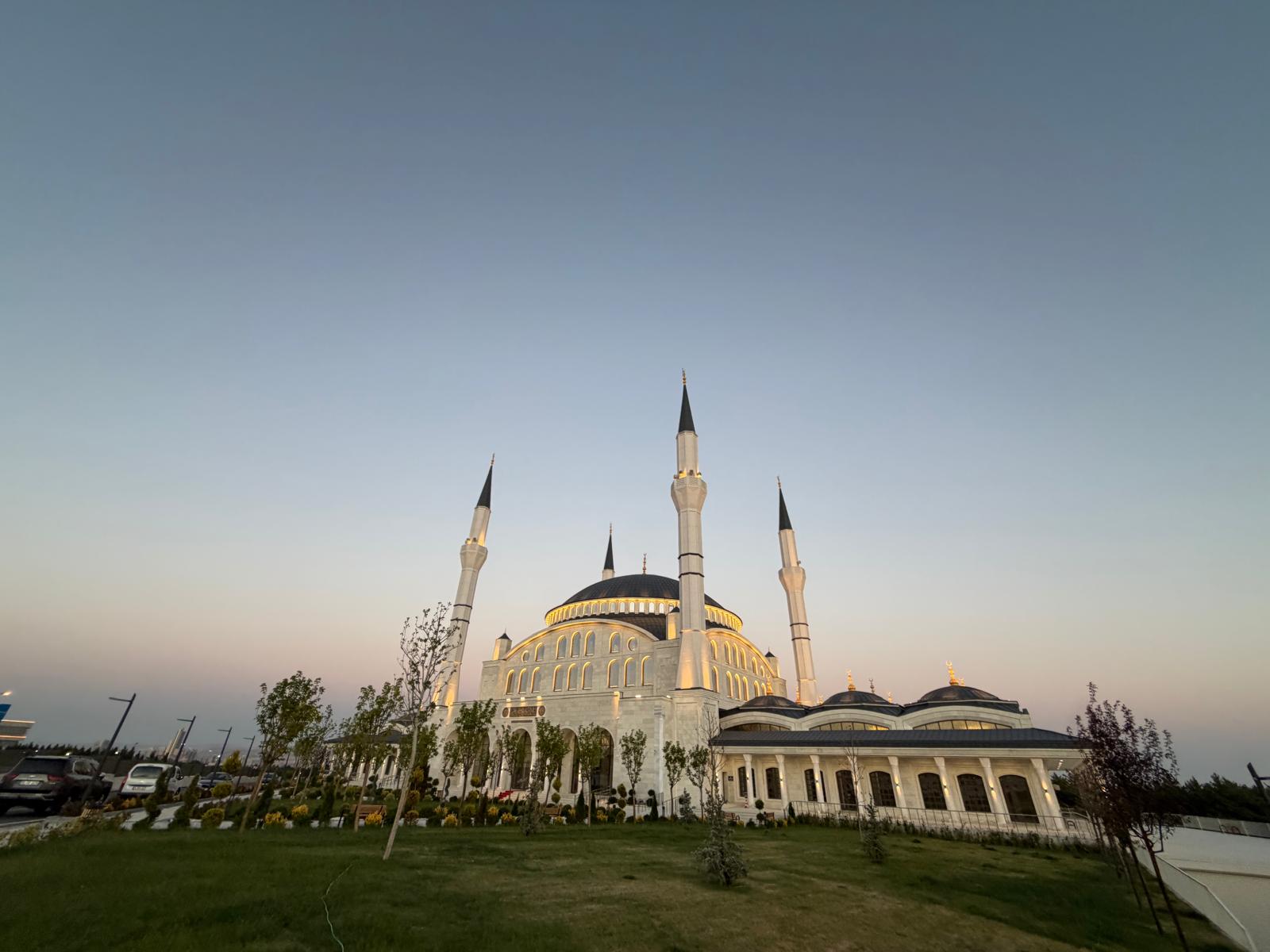 Hacı İbrahim Demir Camii
